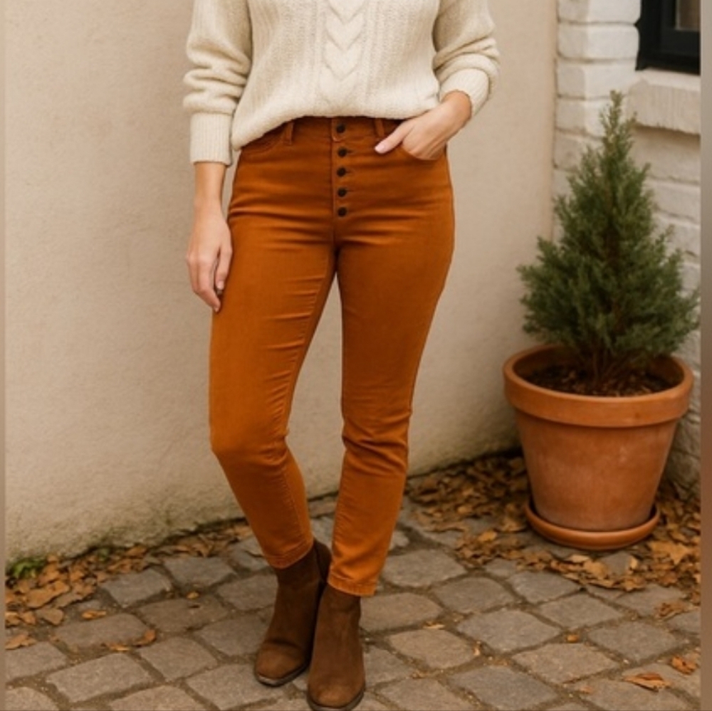 Cabi Button Fly Skinny Corduroy Pants